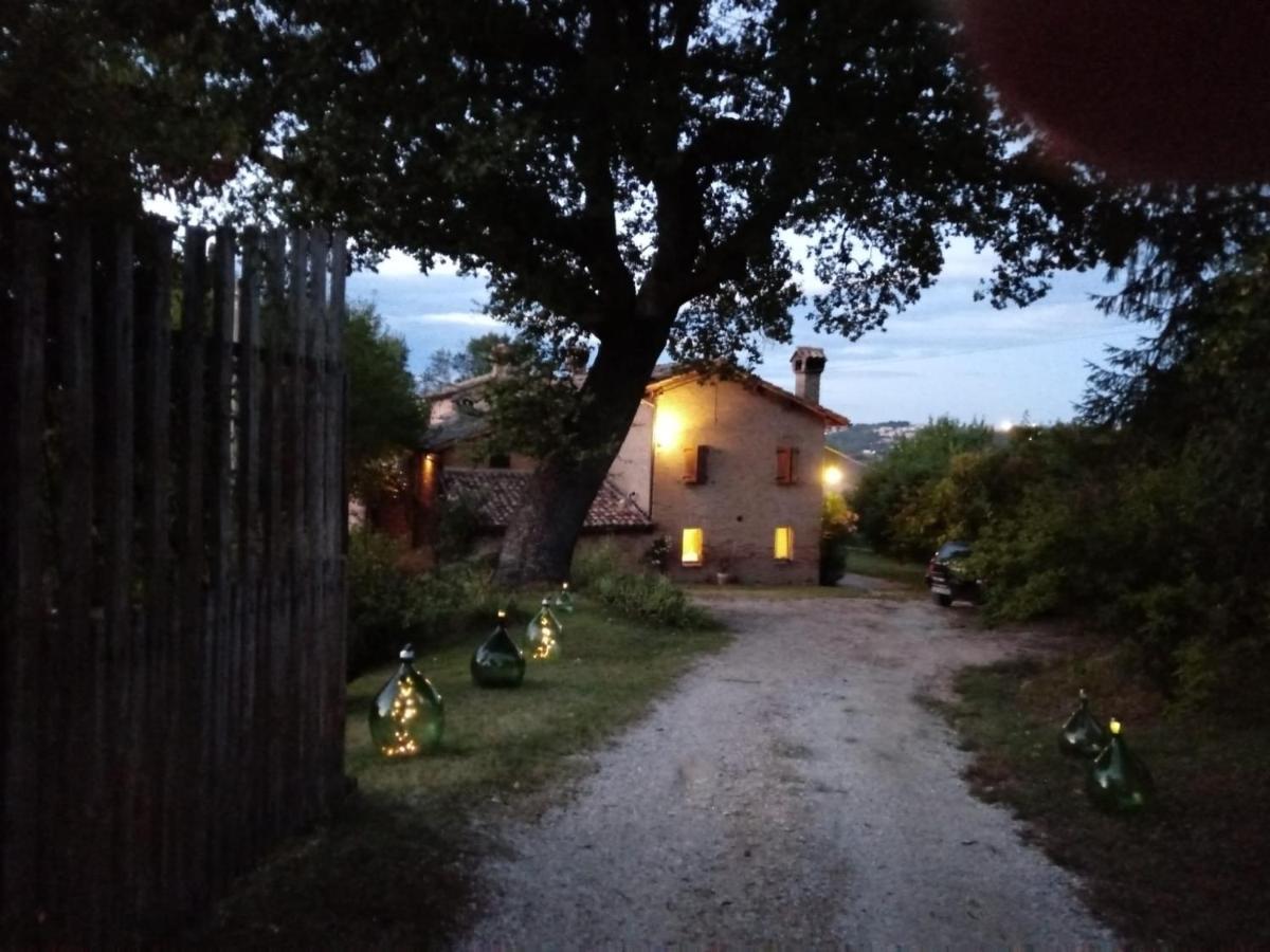 B&B I Canonici Urbino Buitenkant foto